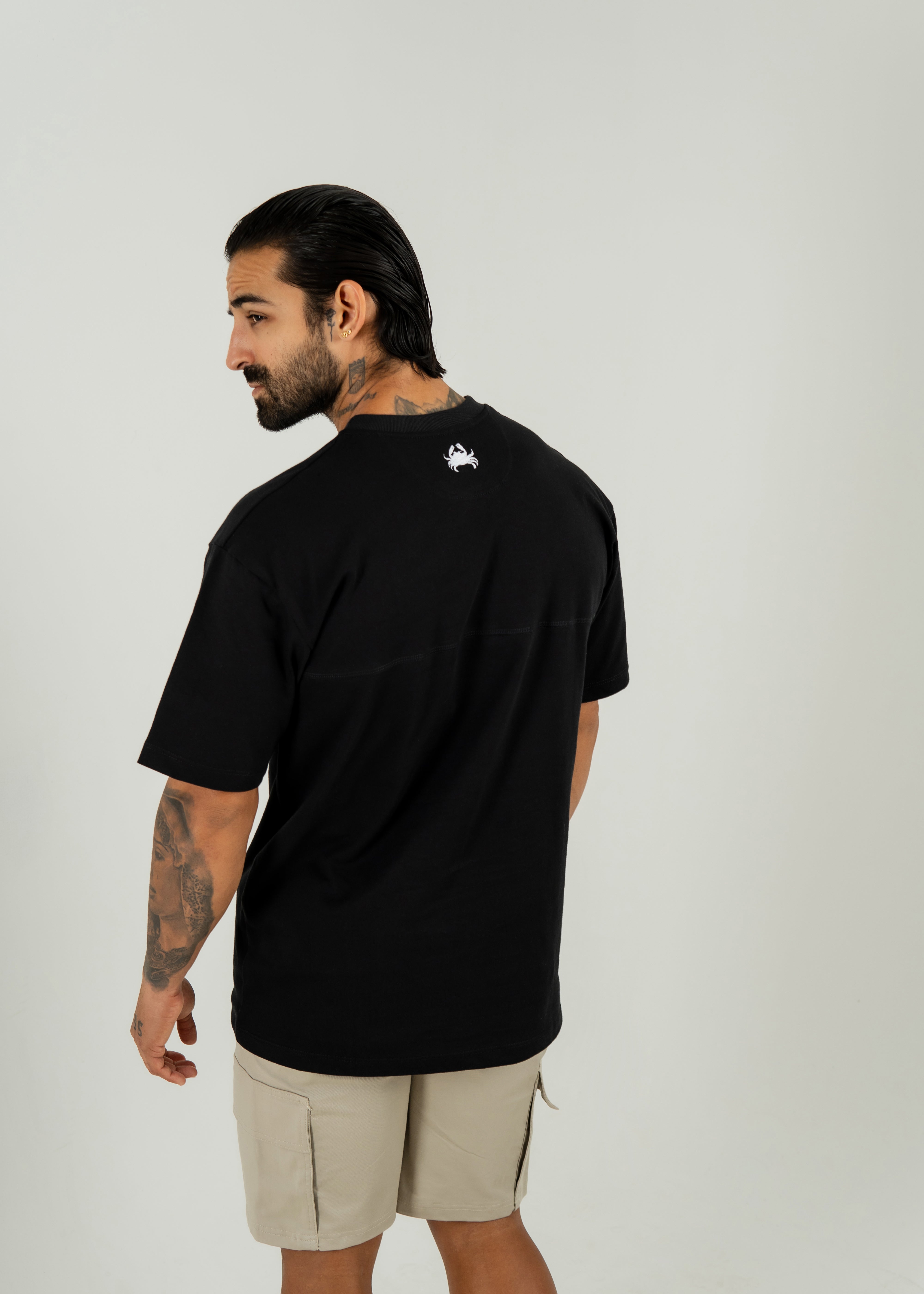 CAMISETA VALENTINO NEGRA