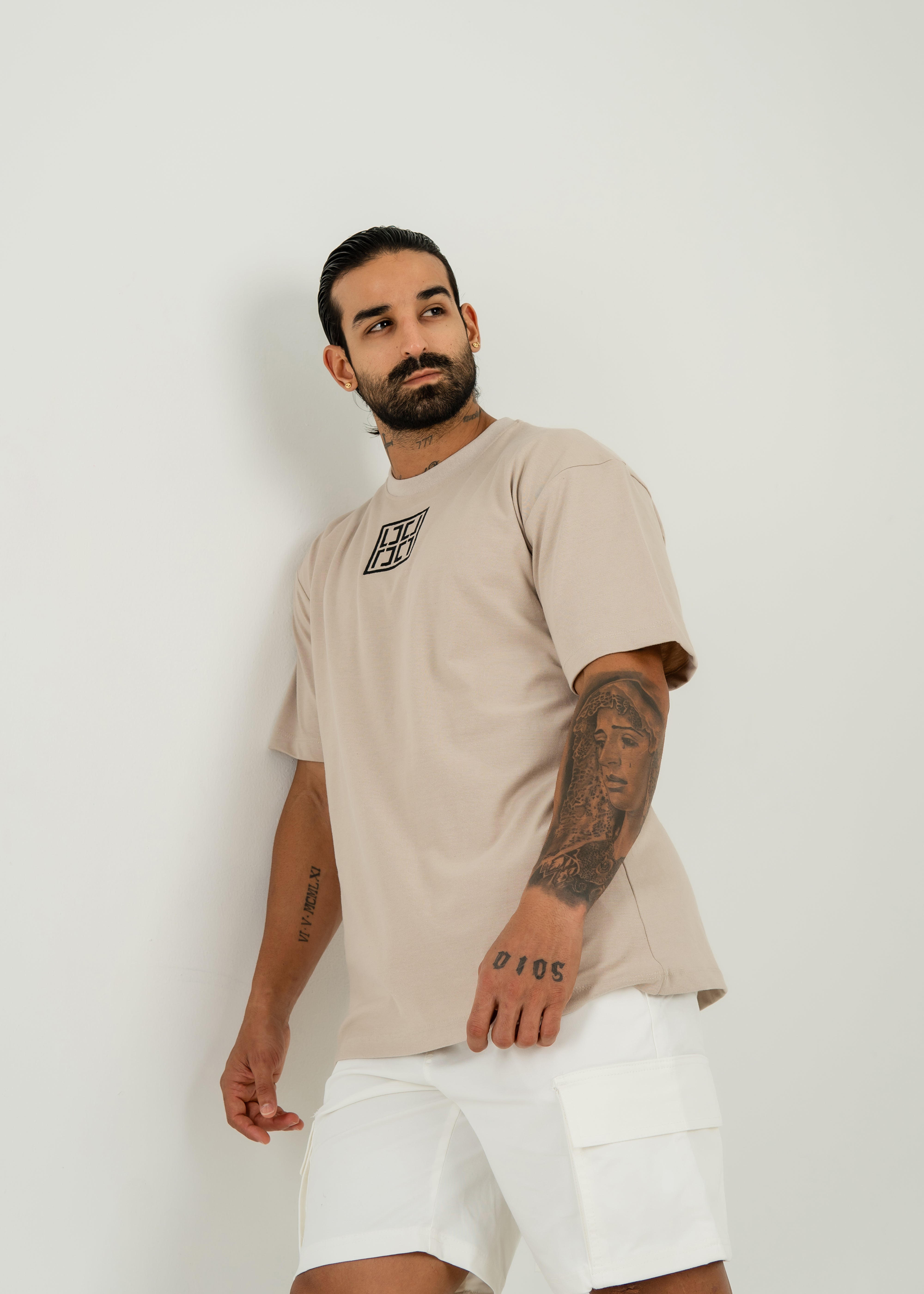 CAMISETA VALENTINO BEIGE